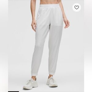 Lululemon Adapted State Perforated High-Rise Jogger – White, Size 6 (NWT)